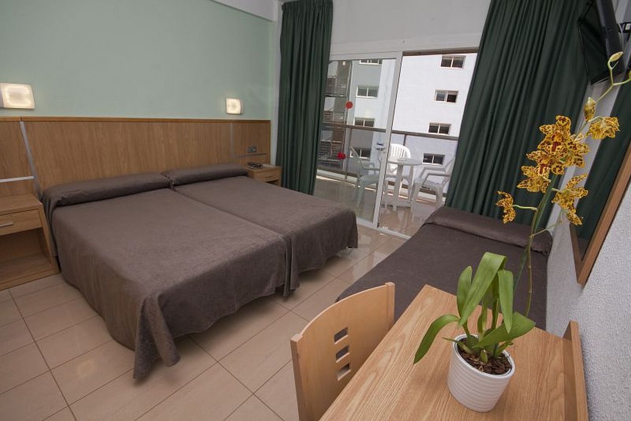 Hotel Perla Benidorm Dış mekan fotoğraf